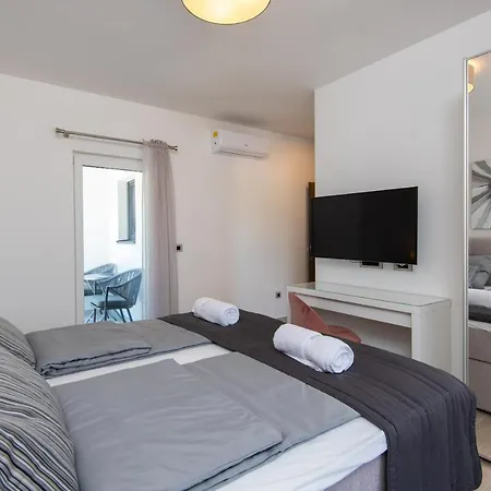 Βίλα Olive Tree *